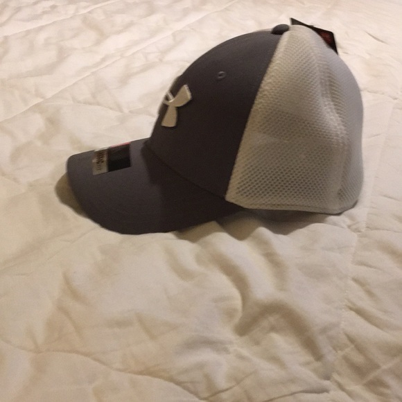 Hat - Picture 5 of 5